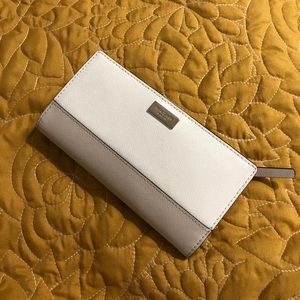 kate spade two tone slim bifold wallet